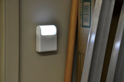 ５ＬＥＤワンタッチプッシュライト SR-47