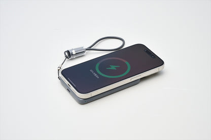 ワイヤレスチャージャー ５０００ｍＡｈ T3897